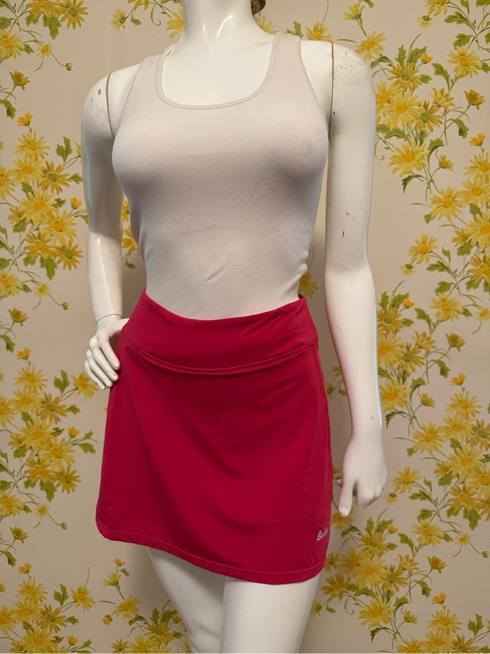 Baleaf Mid Rise Pocketed Sports Skirt size S